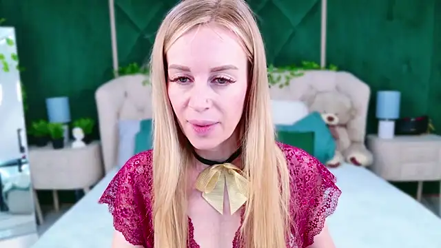 Angela Levine online show from March 18, 11:00 am