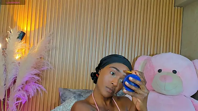 AlexiaAbbey online show from April 23, 6:42 pm