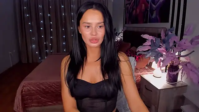 DanaSincere online show from December 2, 6:31 pm