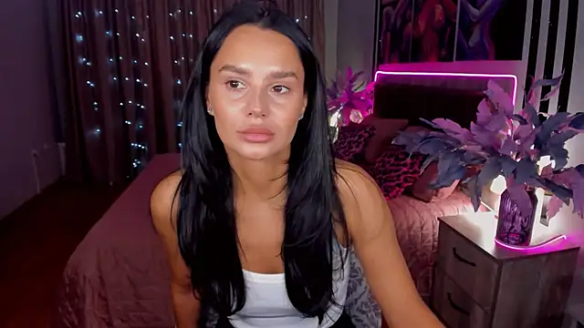 DanaSincere online show from October 25, 5:50 am