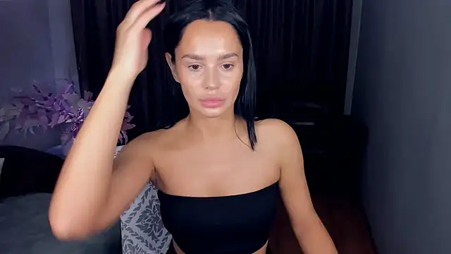 Snapshot of DanaSincere chatting on January 17, 6:06 am DanaSincere online show from January 17, 6:06 am