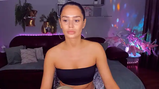 DanaSincere online show from April 9, 3:52 am