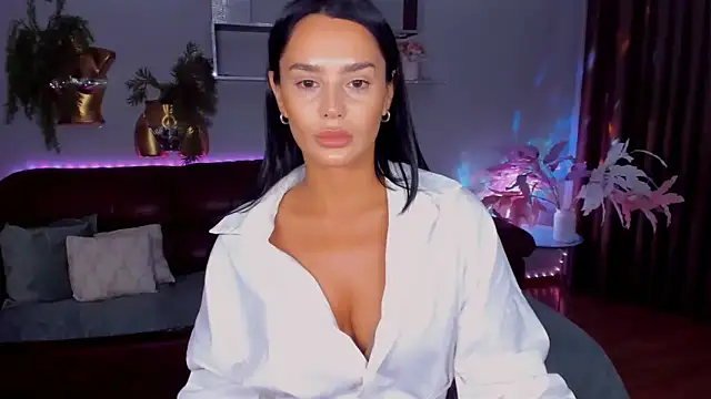 DanaSincere online show from May 19, 4:08 am