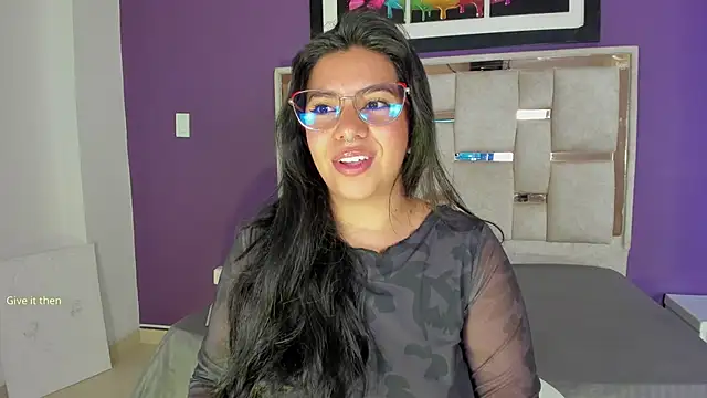 emilyy cooperr online show from February 23, 12:17 pm