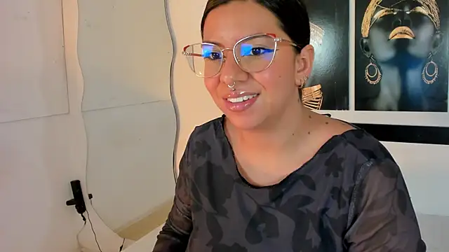 emilyy cooperr online show from November 13, 12:09 pm