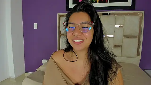 emilyy cooperr online show from March 5, 12:13 pm