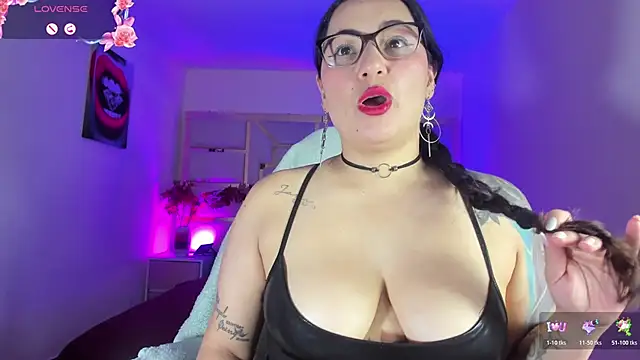 tamara rouse1 online show from December 15, 5:02 am