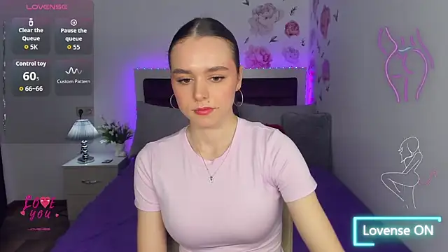 EmelyMason online show from April 10, 6:09 am