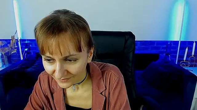 Lady   Marry online show from March 11, 3:23 pm