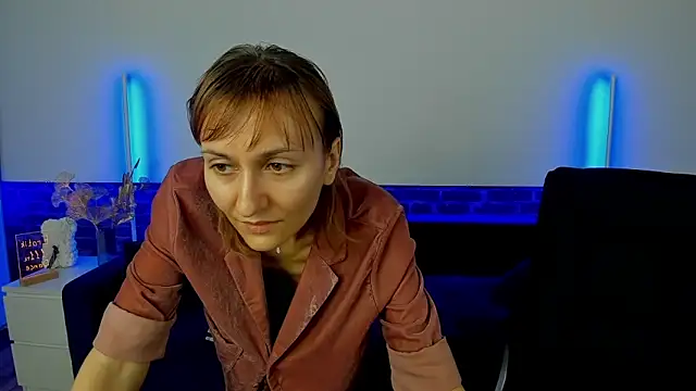 Lady   Marry online show from March 16, 9:49 am