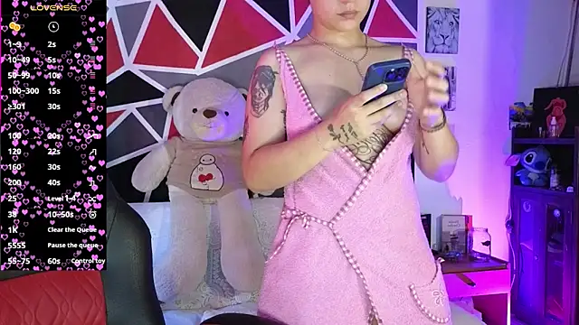 demimoore222 online show from February 26, 4:18 pm