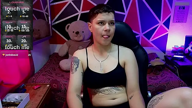 demimoore222 online show from December 19, 3:25 pm