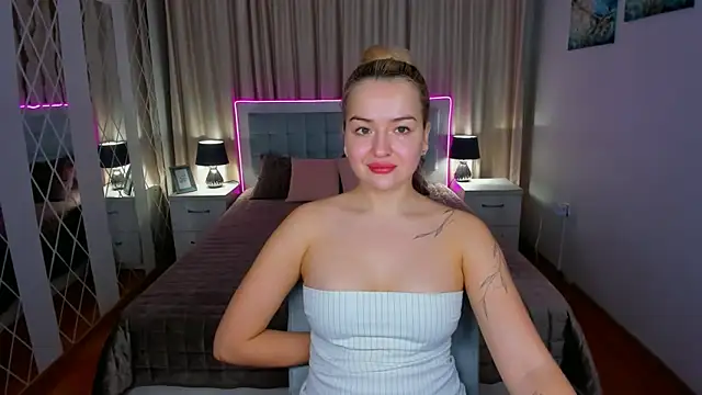 EvaGoddes online show from February 14, 6:46 am