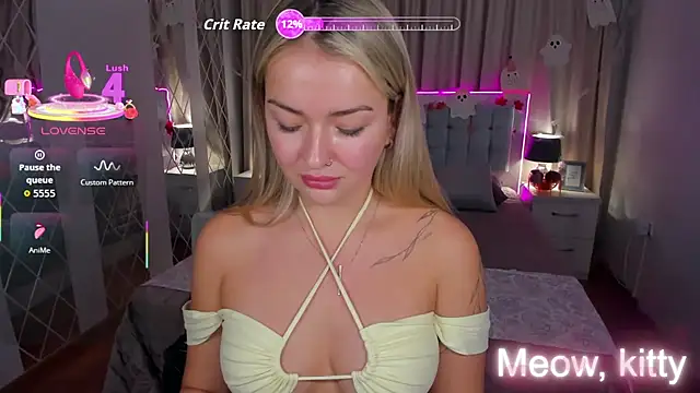 EvaGoddes online show from November 1, 9:03 am