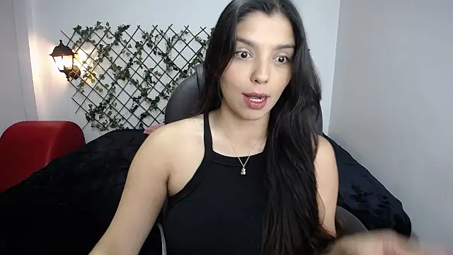 Snapshot of issa__nassar chatting on November 10, 2:11 pm issa nassar online show from November 10, 2:11 pm