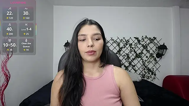 Snapshot of issa__nassar chatting on November 8, 1:58 pm issa nassar online show from November 8, 1:58 pm