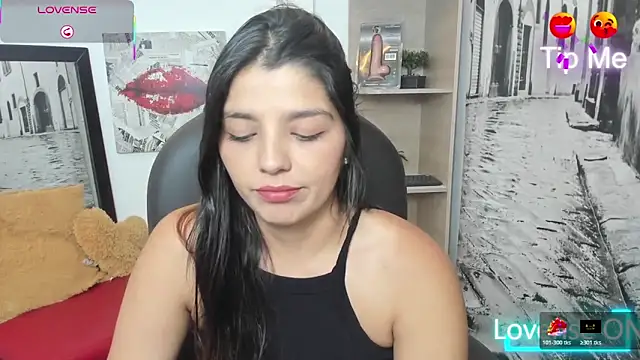 Snapshot of issa__nassar chatting on November 4, 2:21 pm issa nassar online show from November 4, 2:21 pm