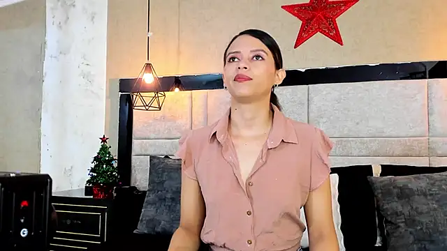 Snapshot of LiliJensen chatting on November 30, 7:58 pm LiliJensen online show from November 30, 7:58 pm