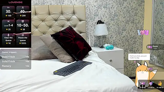 Snapshot of LiliJensen chatting on November 14, 10:08 am LiliJensen online show from November 14, 10:08 am