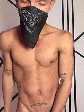 CRAZY-BOY99 online show from March 4, 3:47 am