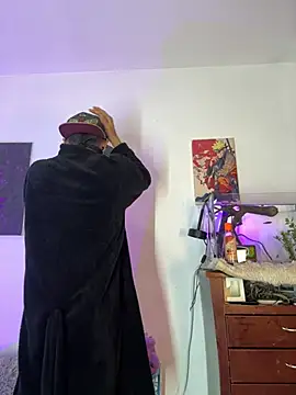 CRAZY-BOY99 online show from May 19, 8:54 am