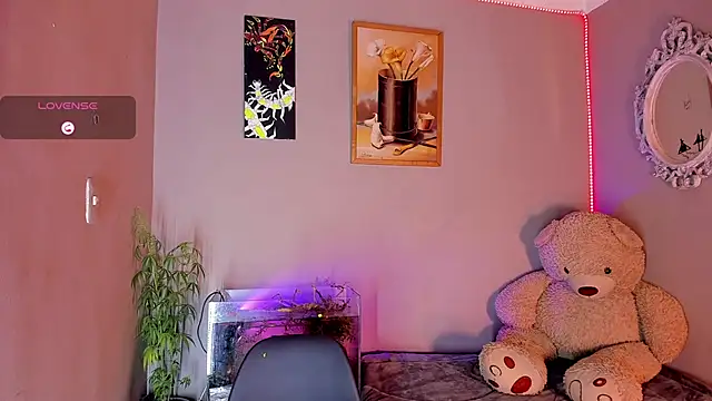 CRAZY-BOY99 online show from November 23, 9:52 am