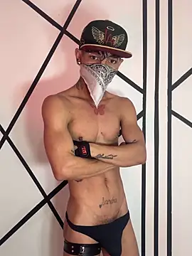 Snapshot of CRAZY-BOY99 chatting on March 1, 11:54 am CRAZY-BOY99 online show from March 1, 11:54 am