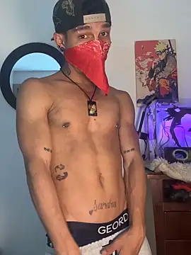 CRAZY-BOY99 online show from May 15, 8:40 pm