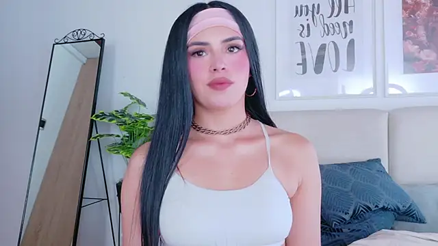 SaritaBratz online show from January 8, 8:48 pm