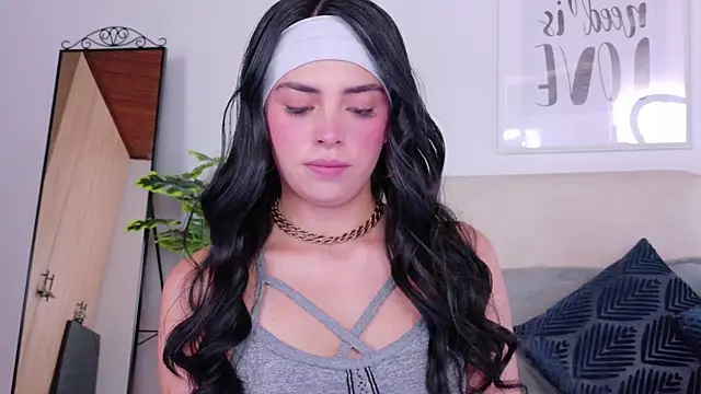 SaritaBratz online show from November 26, 8:09 pm