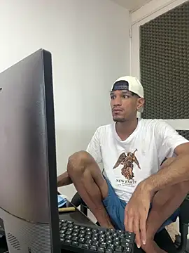 Miguel bigcock online show from May 16, 2:05 pm