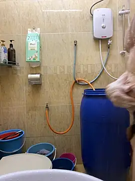 Lam 090123 online show from February 26, 5:46 pm