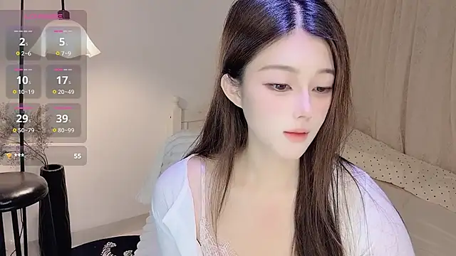 Snapshot of cookie-77 chatting on September 9, 9:24 pm cookie-77 online show from September 9, 9:24 pm