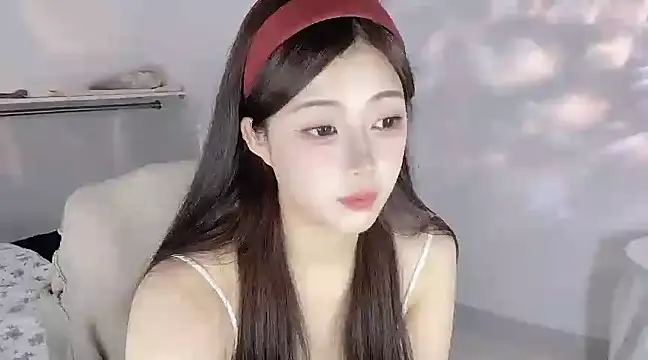 Snapshot of cookie-77 chatting on March 3, 9:15 pm cookie-77 online show from March 3, 9:15 pm