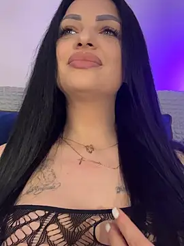 IrisRossie online show from May 21, 5:27 am