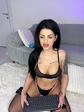 IrisRossie online show from February 5, 6:20 am