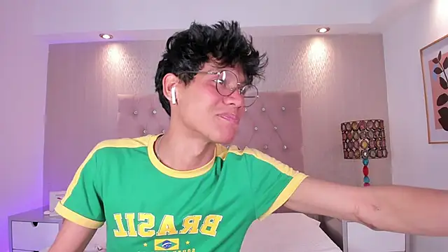 Jonas Rivers online show from March 4, 4:09 am