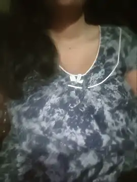Snapshot of Sexyradha_ chatting on June 15, 9:36 pm Sexyradha online show from June 15, 9:36 pm