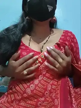 Snapshot of Sexyradha_ chatting on July 7, 4:54 pm Sexyradha online show from July 7, 4:54 pm