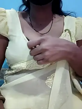 Sexyradha  online show from February 20, 6:10 pm