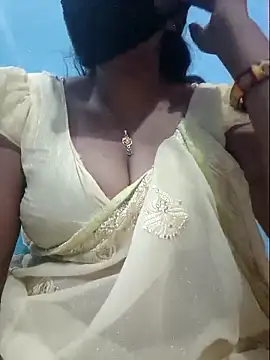 Sexyradha  online show from April 6, 7:48 pm