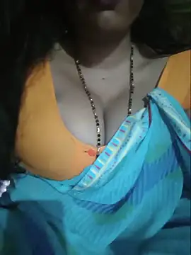 Snapshot of Sexyradha_ chatting on June 14, 5:41 am Sexyradha online show from June 14, 5:41 am