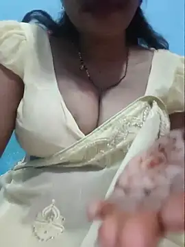 Snapshot of Sexyradha_ chatting on July 16, 7:11 pm Sexyradha online show from July 16, 7:11 pm