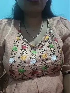 Snapshot of Sexyradha_ chatting on July 17, 8:50 pm Sexyradha online show from July 17, 8:50 pm