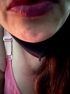 Snapshot of Neha-Bhabhi-Rasily chatting on February 24, 9:54 am Neha-Bhabhi-Rasily online show from February 24, 9:54 am