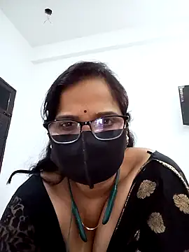 Snapshot of Neha-Bhabhi-Rasily chatting on March 8, 8:03 pm Neha-Bhabhi-Rasily online show from March 8, 8:03 pm