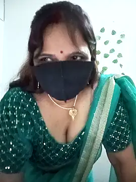 Snapshot of Neha-Bhabhi-Rasily chatting on September 10, 7:51 am Neha-Bhabhi-Rasily online show from September 10, 7:51 am