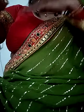 Snapshot of Neha-Bhabhi-Rasily chatting on September 29, 11:05 am Neha-Bhabhi-Rasily online show from September 29, 11:05 am