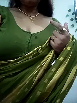 Snapshot of Neha-Bhabhi-Rasily chatting on October 8, 11:56 am Neha-Bhabhi-Rasily online show from October 8, 11:56 am