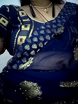 Snapshot of Neha-Bhabhi-Rasily chatting on September 12, 6:29 pm Neha-Bhabhi-Rasily online show from September 12, 6:29 pm